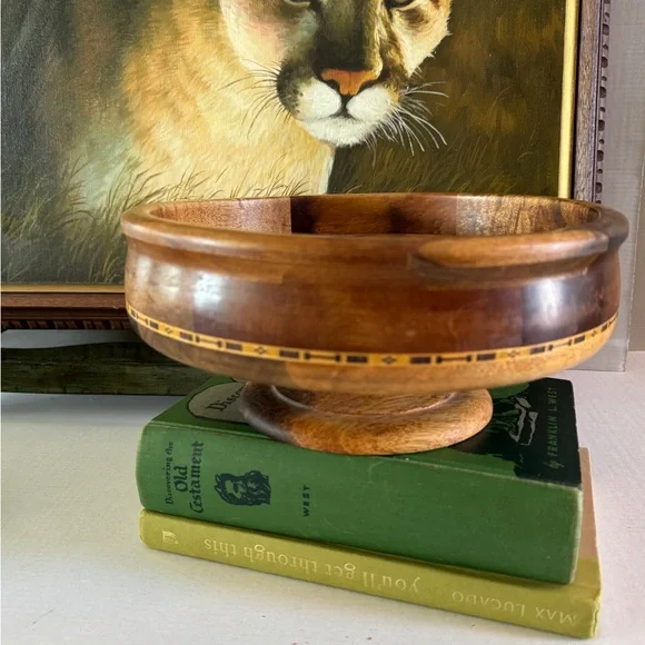 Vintage Turned Wooden Decorative Footed Bowl Compote Inlaid Aztec Marquetry - Picture 15 of 16